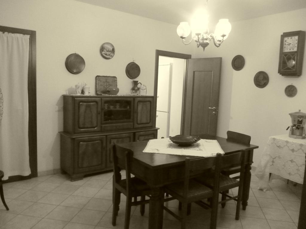 B&B Il Glicine Badia Polesine Habitación foto
